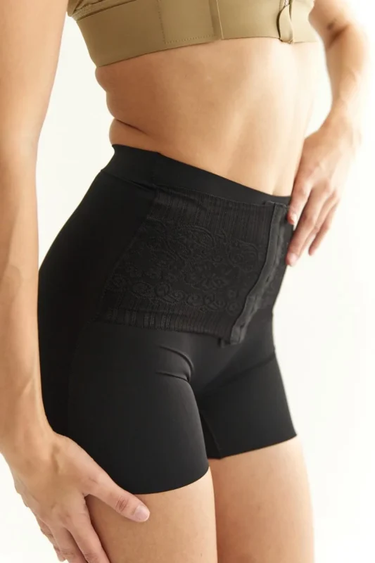 Faja short moldeadora regulable con broches