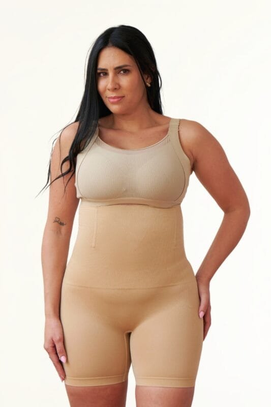 Faja moldeadora short cintura alta levanta glúteos