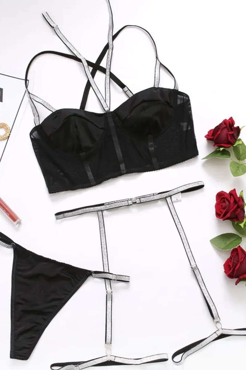 Conjunto lencería sexy 3 piezas top + portaligas + colaless - Imagen 5