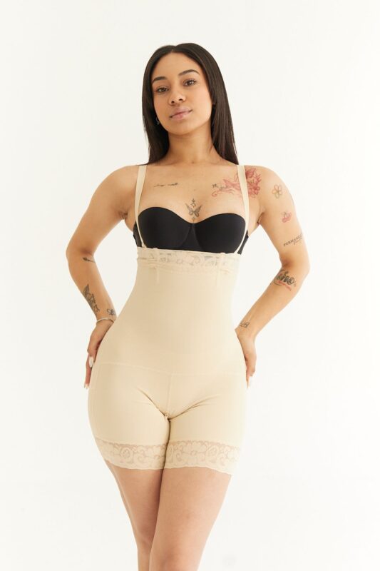 Faja strapless invisible – Realce de glúteos
