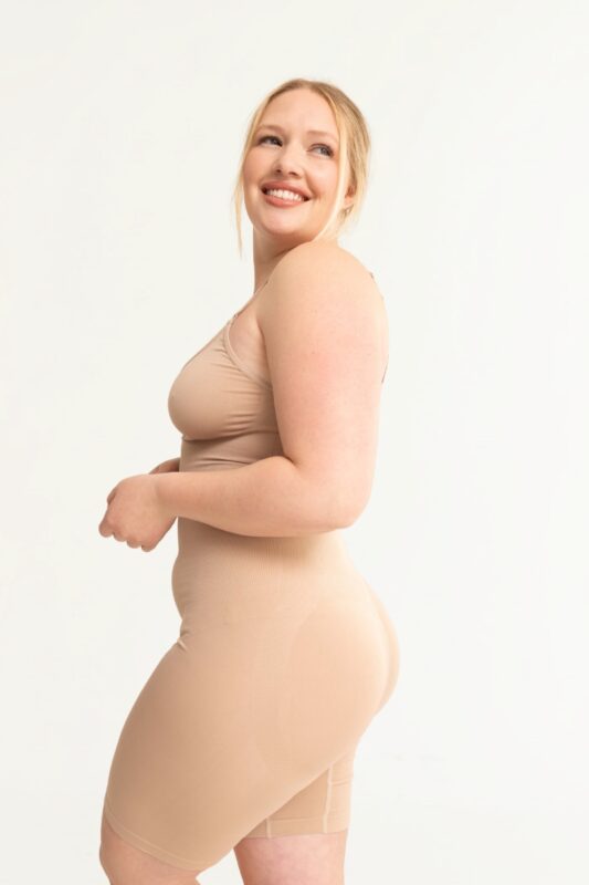 Enterito modelador sin costuras