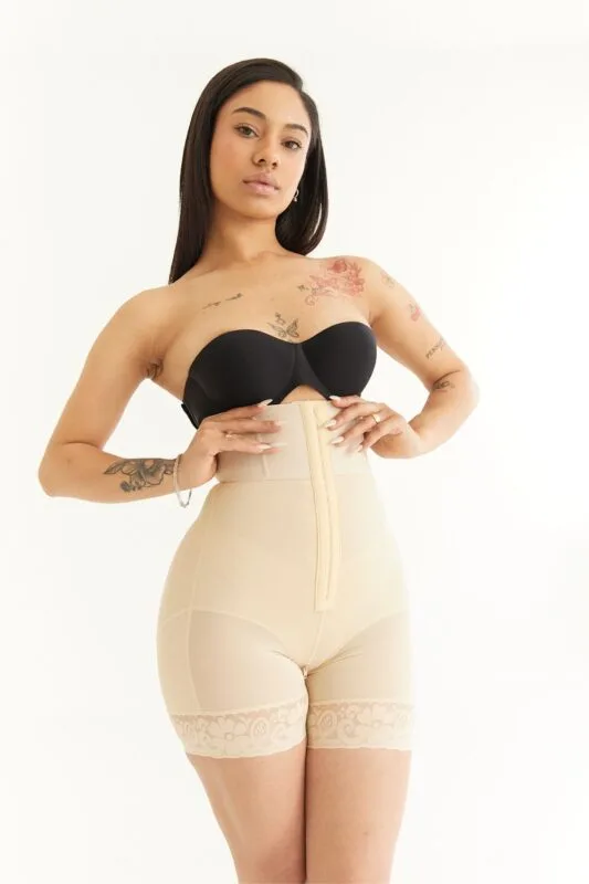 Faja strapless – Control de abdomen con cinturón ajustable