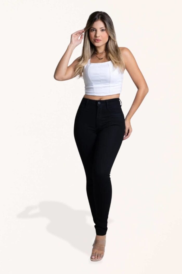 Jean con faja levantacola tiro alto