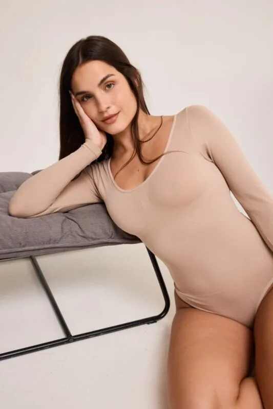 Body modelador manga larga control abdomen