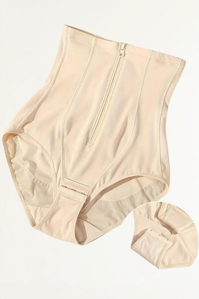 Faja bombacha beige vista frontal sin modelo mostrando su diseño y zona abdominal