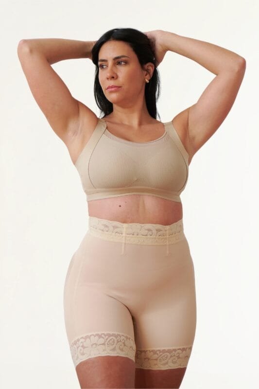 Shorts faja control abdomen y realce de glúteos